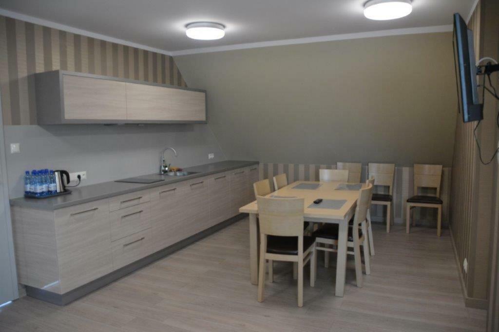 Emef Centrum Szkoleniowo-Serwisowe 索库乌卡 外观 照片